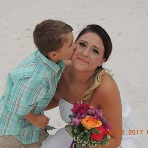 Meet your Posher, Whitney